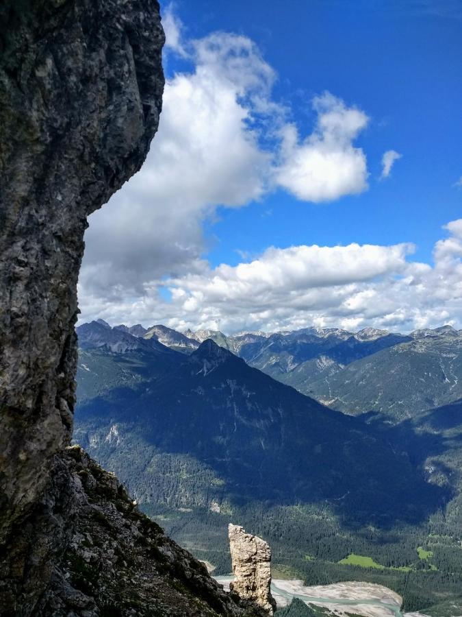 Apart-Alpin Stanzach Exteriör bild
